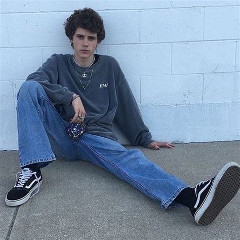 Soft Grunge Boy Aesthetic Outfits