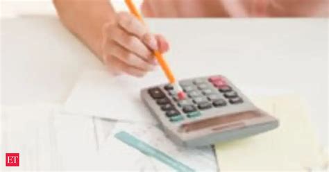 Economic Survey 2011-12: Allow FDI in multi-brand retail in phased ...