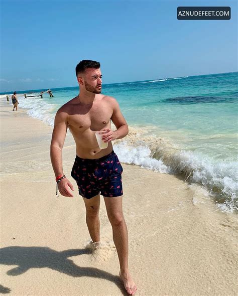 CHRIS VIOLA Feet - AZNudeFeet Men