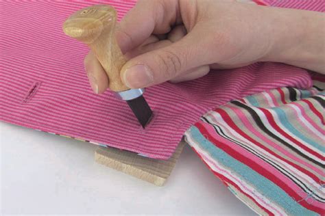 Bernina Buttonhole Tutorial 的图像结果