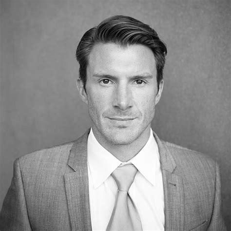 Black and White Business People 的图像结果