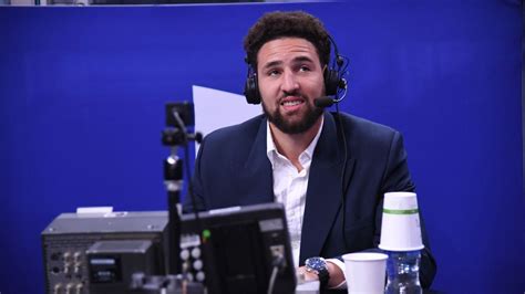 Klay Thompson makes his long-awaited Warriors return ... as sideline ...