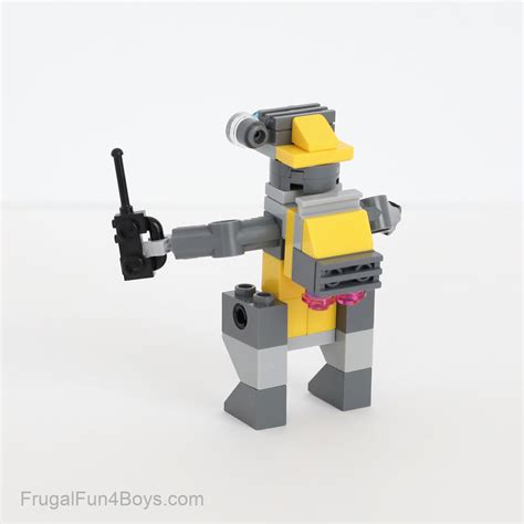 Mini Lego Robots 的图像结果