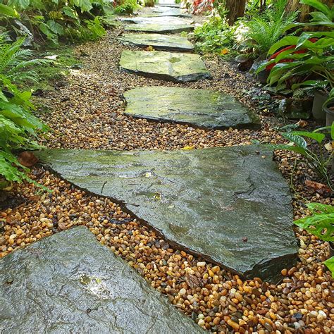 Desert Landscaping Pea Gravel