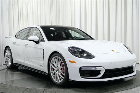 Porsche Panamera 2022 White