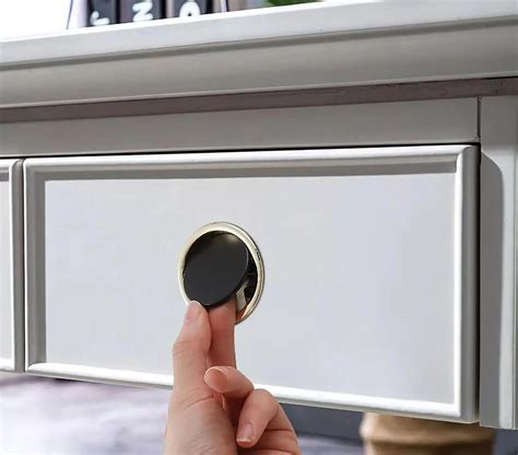 Cabinet Handles Collection | Modern Brass Handles by Mantara