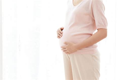 怀孕几个月胎动最频繁？胎动次数多少正常?