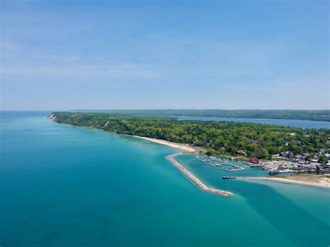 Falling Waters Lodge — Home