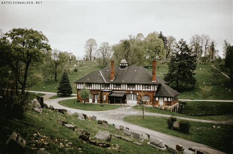Tudor groundsbuilding at Homewood Cemetery in Pittsburgh, PA [OC] : r ...