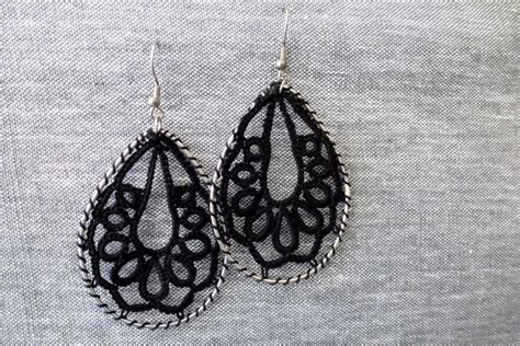 MESH: 2025350 Tatted Earrings