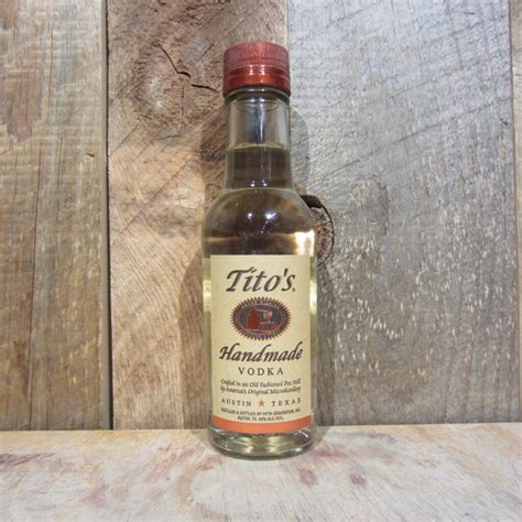 Titos Vodka (Half Pint) 200ml - Oak and Barrel