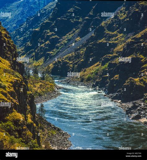 Hells Canyon, Snake River, deepest gorge in North America (7900 feet ...