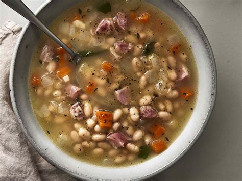 Ham Bone And Navy Bean Soup Recipe - Deporecipe.co