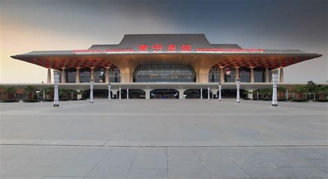 南宁东站真的高大上，不愧广西规模最大的铁路客运枢纽站-搜狐大视野-搜狐新闻