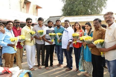 Sasikumar, Samuthirakani, Anjali and Athulya Ravi at Nadodigal 2 movie ...