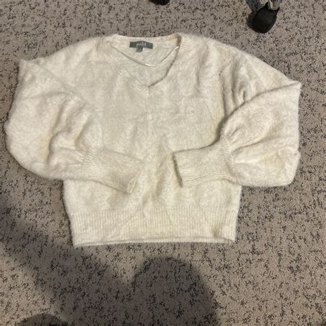 white fuzzy sweater size: small never... - Depop