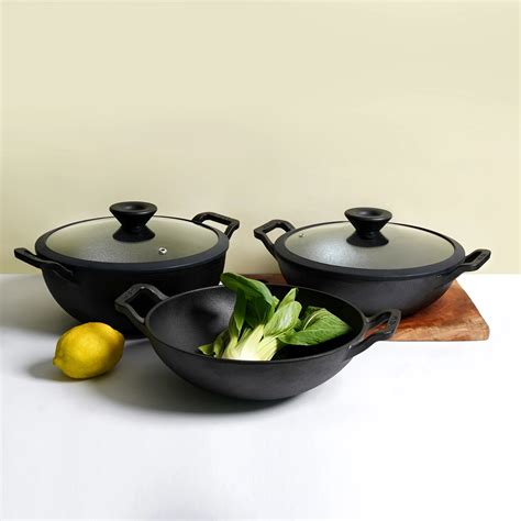 Meyer Pre Seasoned Cast Iron shallow Kadai With Glass Lid ,20cm ...