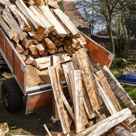 Logging Tractor Mishaps 的图像结果