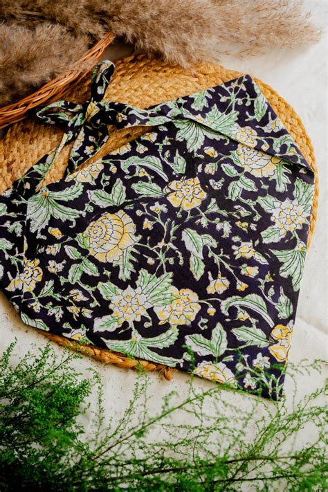 Buy Cotton Hand block Printed Bandana Sets For Women -Odhanon