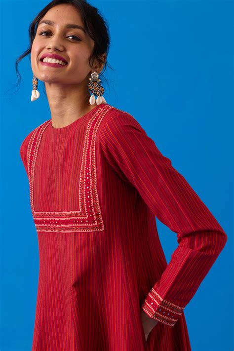 Okhai “Agasthi” Hand-Embroidered Bead and Mirror work Ikkat Pure Cotto ...