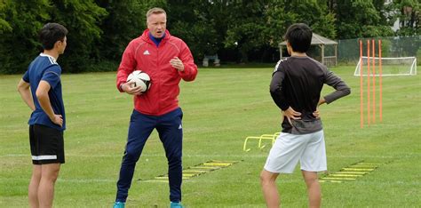 Football Lessons 的图像结果