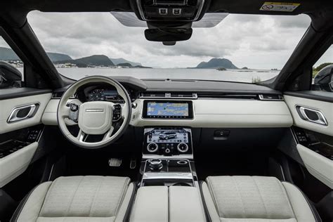 2019 Land Rover Range Rover Velar Interior Photos | CarBuzz
