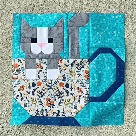 62 Cat quilt squares ideas in 2025 | cat quilt block, cat quilt patterns, elizabeth hartman quilts