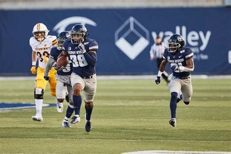 Utah State linebacker Eric Munoz takes a gamble on himself, and hits ...
