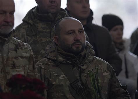 Ukraine’s War Effort Is Stuck. This Heroic Battlefield Failure Shows Why.