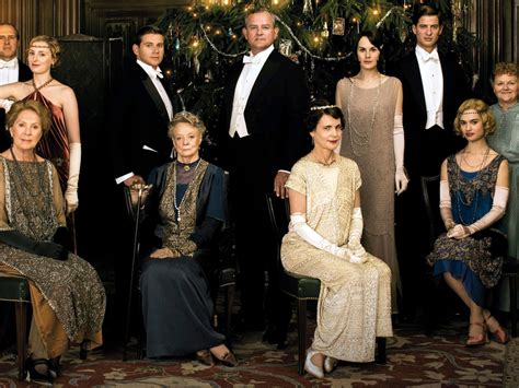 Download wallpaper interior, Christmas, the series, actors, drama ...