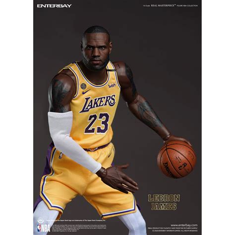 NBA Collection LeBron James Action Figure - Real Masterpiece LeBron ...