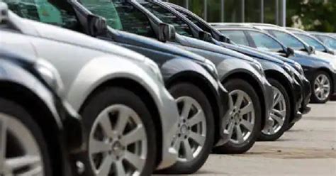नवंबर में भी Automobile Sector में रहा उछाल, देखें किस कंपनी की कार ...