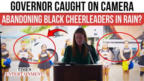 Black Cheerleaders LEFT In Rain By Governor Sarah Sanders? Netizens ...