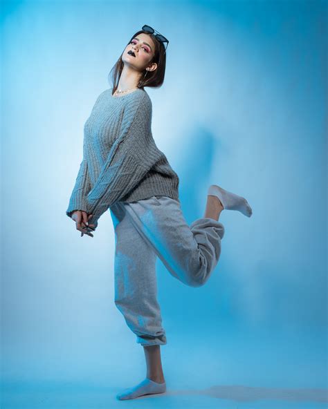 Editorial fashion - Modeling Portfolio on Behance