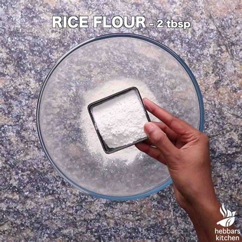 इंस्टेंट डोसा रेसिपी | instant dosa in hindi | सूजी के साथ क्रिस्पी ...