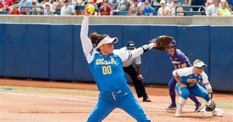 UCLA softball team determined to 'face everything and rise' - Los ...