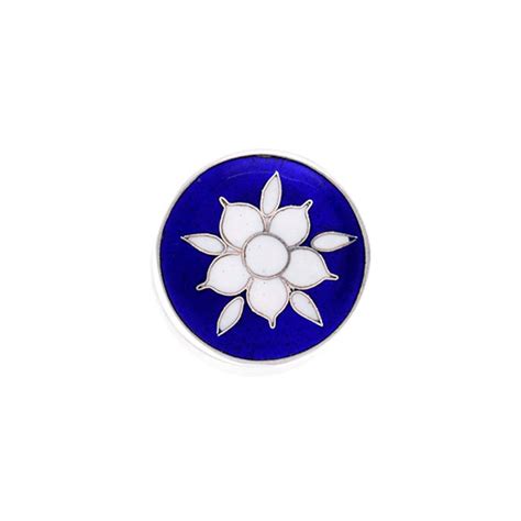 White Mughal Flower Button – KESYA JAIPUR