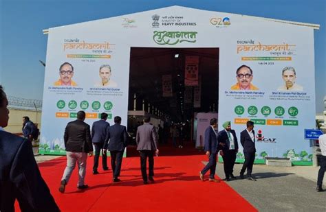 ICAT sets up new start-up incubation centre at Manesar campus | Autocar ...