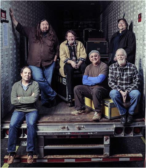 Widespread Panic keeps the past and present alive