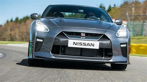 Nissan sports car plan "not yet fully cooked"