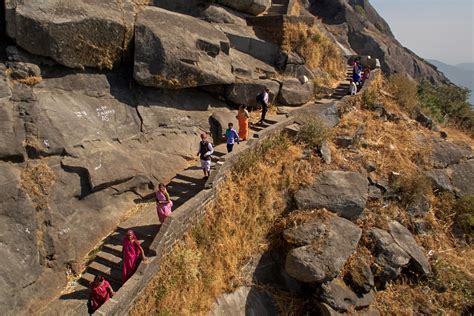 Girnar Pilgrimage: The Sacred Mountain of Gujarat | गिरनार तीर्थ ...