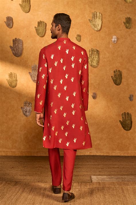 Red Whispering Leaf Kurta Set – House Of Masaba