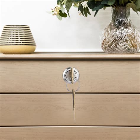 Godrej Locking Solutions and Systems Aluminium Godrej Key Lock ...