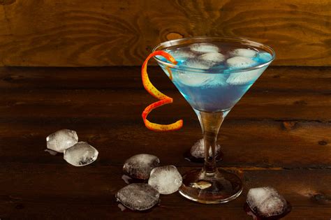 Blue Lagoon cocktail recipe | Recipe Cart | Recipe Cart