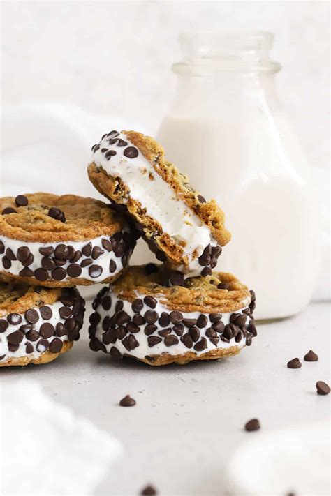 Gluten-Free Cookie Ice Cream Sandwiches (Like Chipwich!)