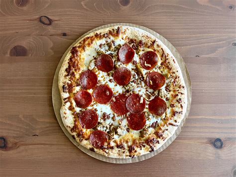 I Tasted All of Rao's Frozen Pizzas — This One Is the Best