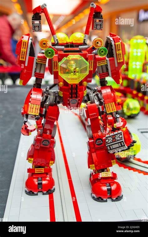 LEGO Remote Control Robots 的图像结果
