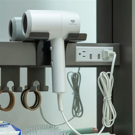 ᐅ【WOODBRIDGE Modern 29.5” W x 27.9” H Smart Storage Medicine Cabinet ...