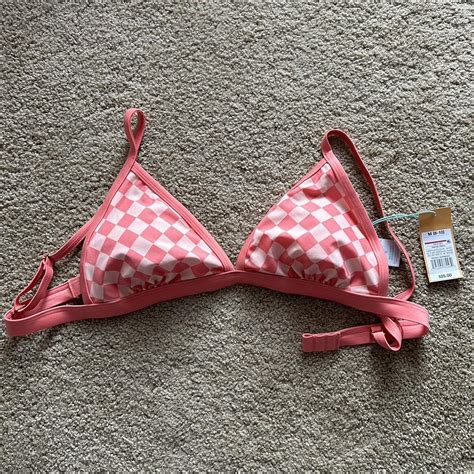 Kona Sol Women's Pink Bikini-and-tankini-tops | Depop