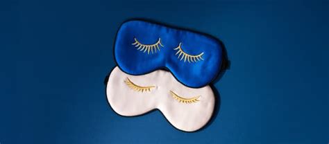Travel Kit - Travel Blanket, Travel neck Pillow, Eye-mask | IndiGo